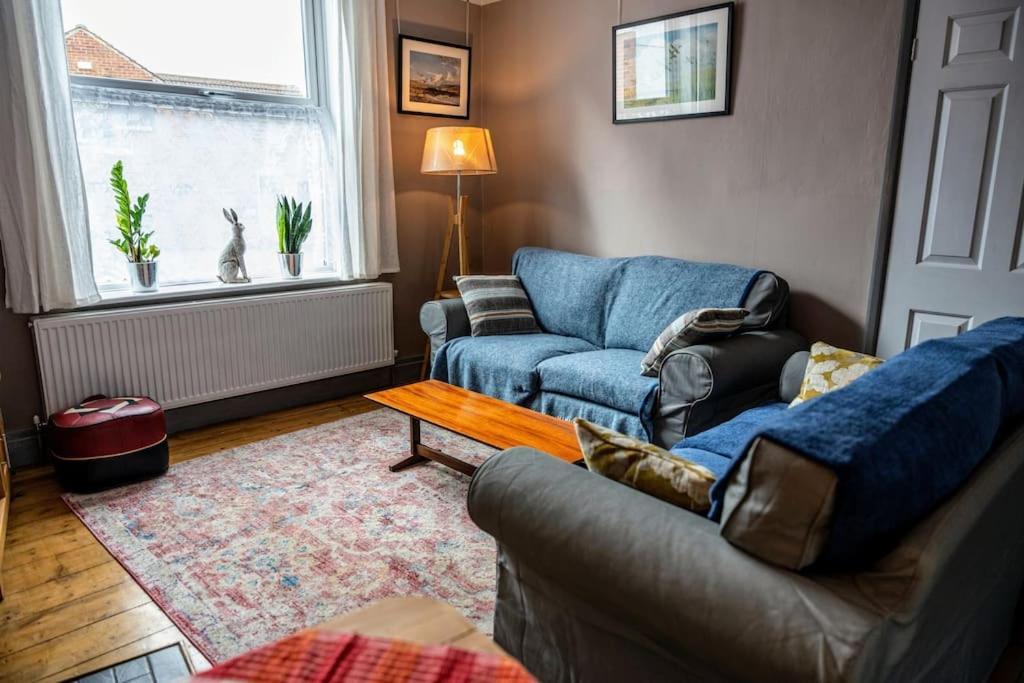 Spacious Charming Cottage Near Lake And Sea ホーンジー エクステリア 写真